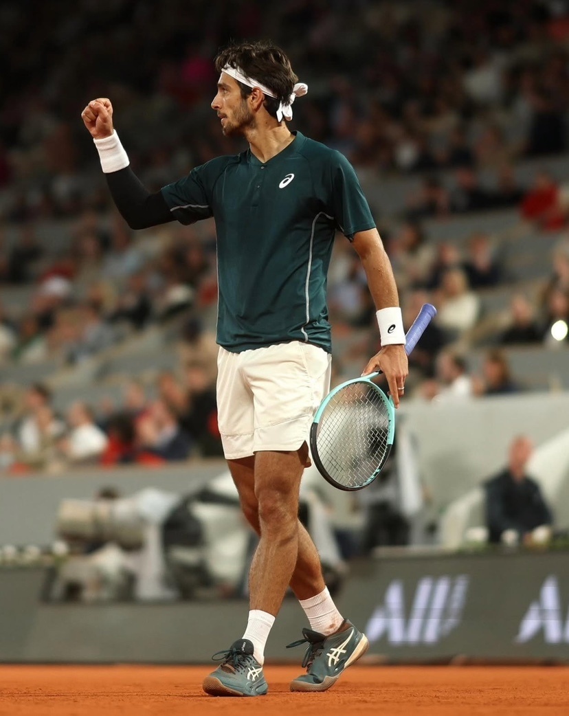 爱游戏官方入口-法网绝杀戴维斯杯，蒂姆惊艳四座