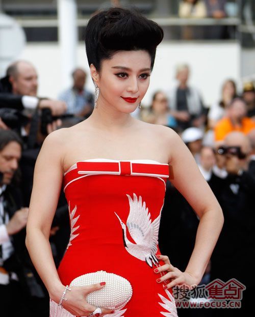 奥地利队逆转韩国队，奥恰洛夫惊艳四座