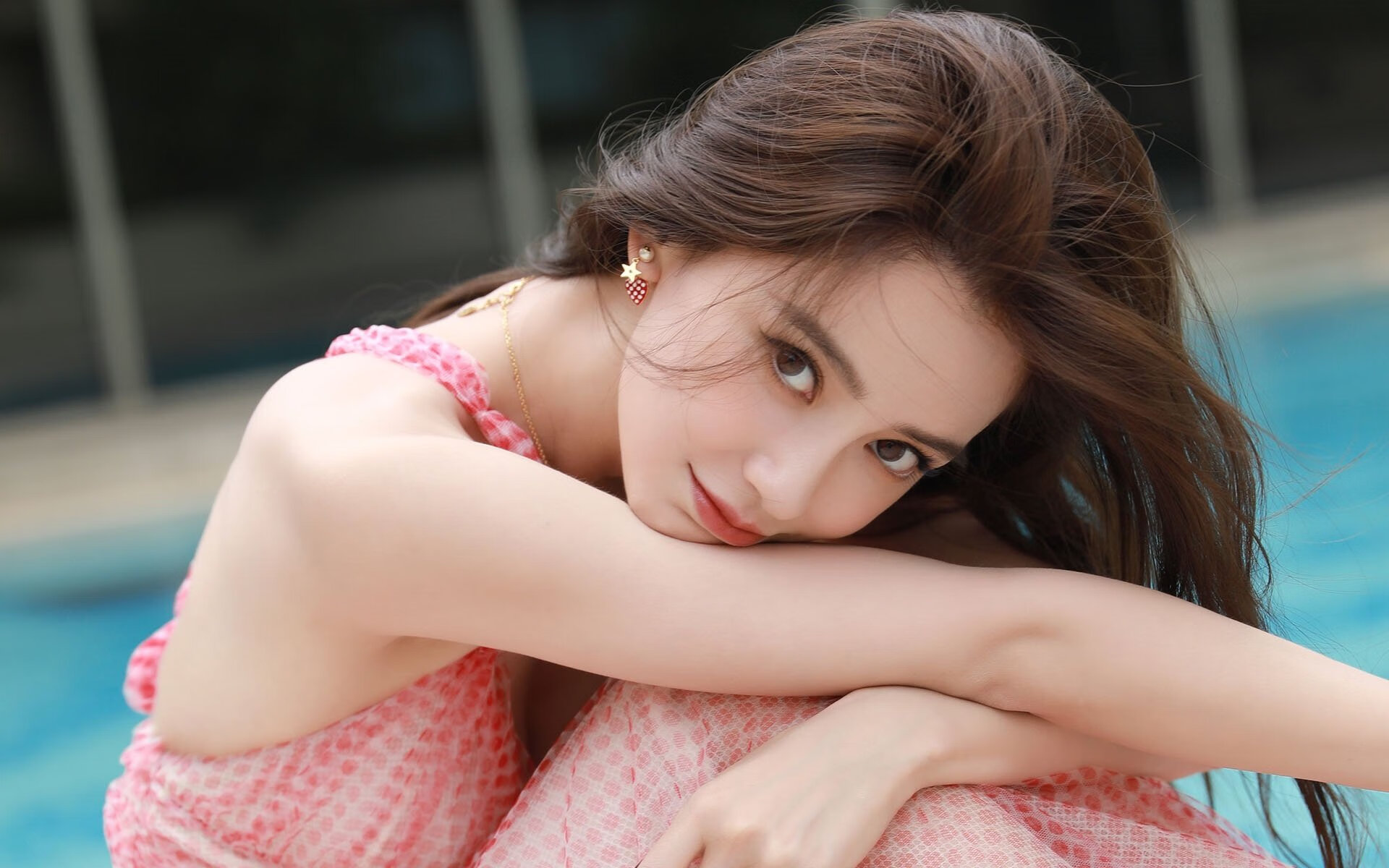 密西西比河畔的上海滩，当贝恩的枪火点燃申城之梦