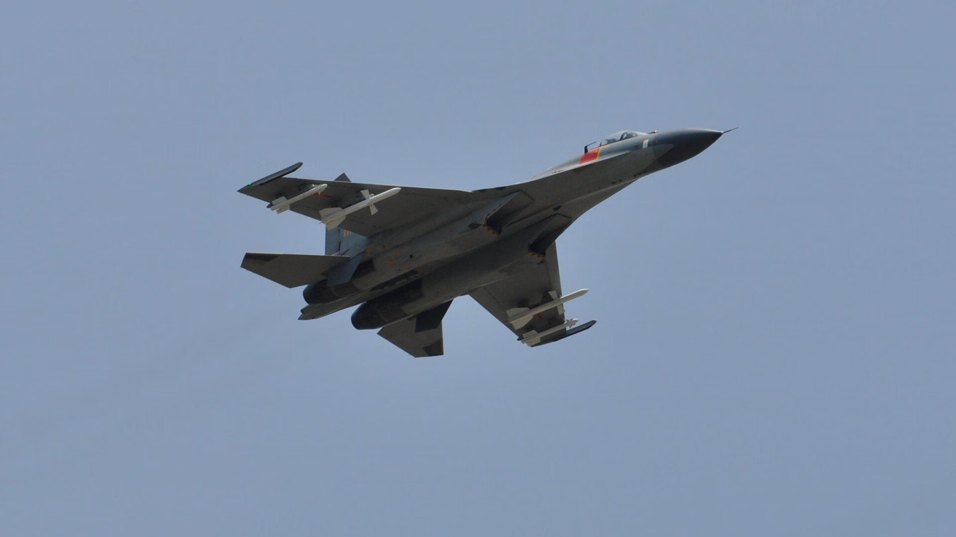 洪都拉斯对阵塞维利亚，一场最不可能的对决，与巴斯托尼唯一的荣光