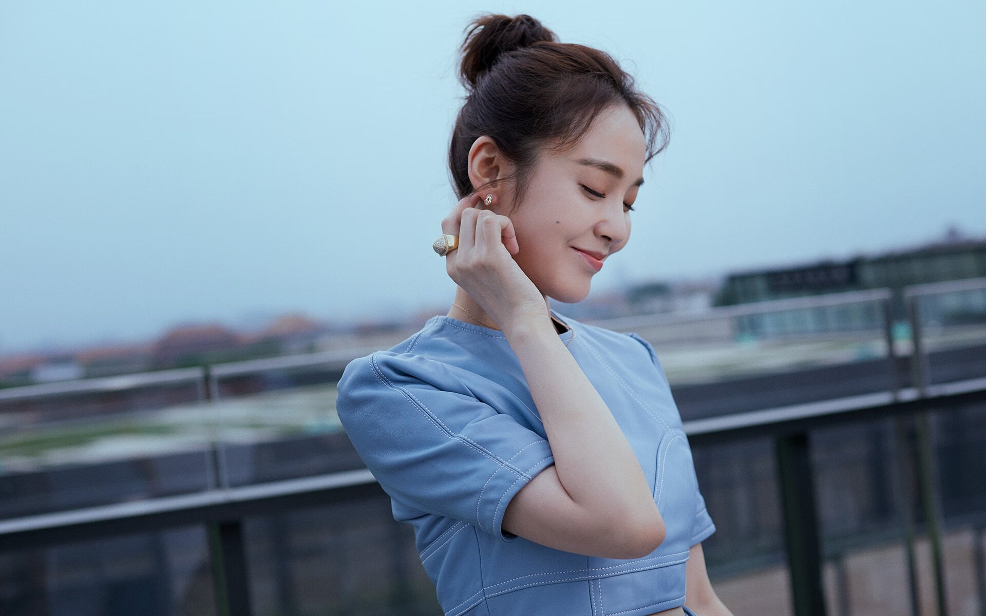 爱游戏官方-当冰封巨人觉醒，戈贝尔15分制胜冲击波击碎湖人冠军梦