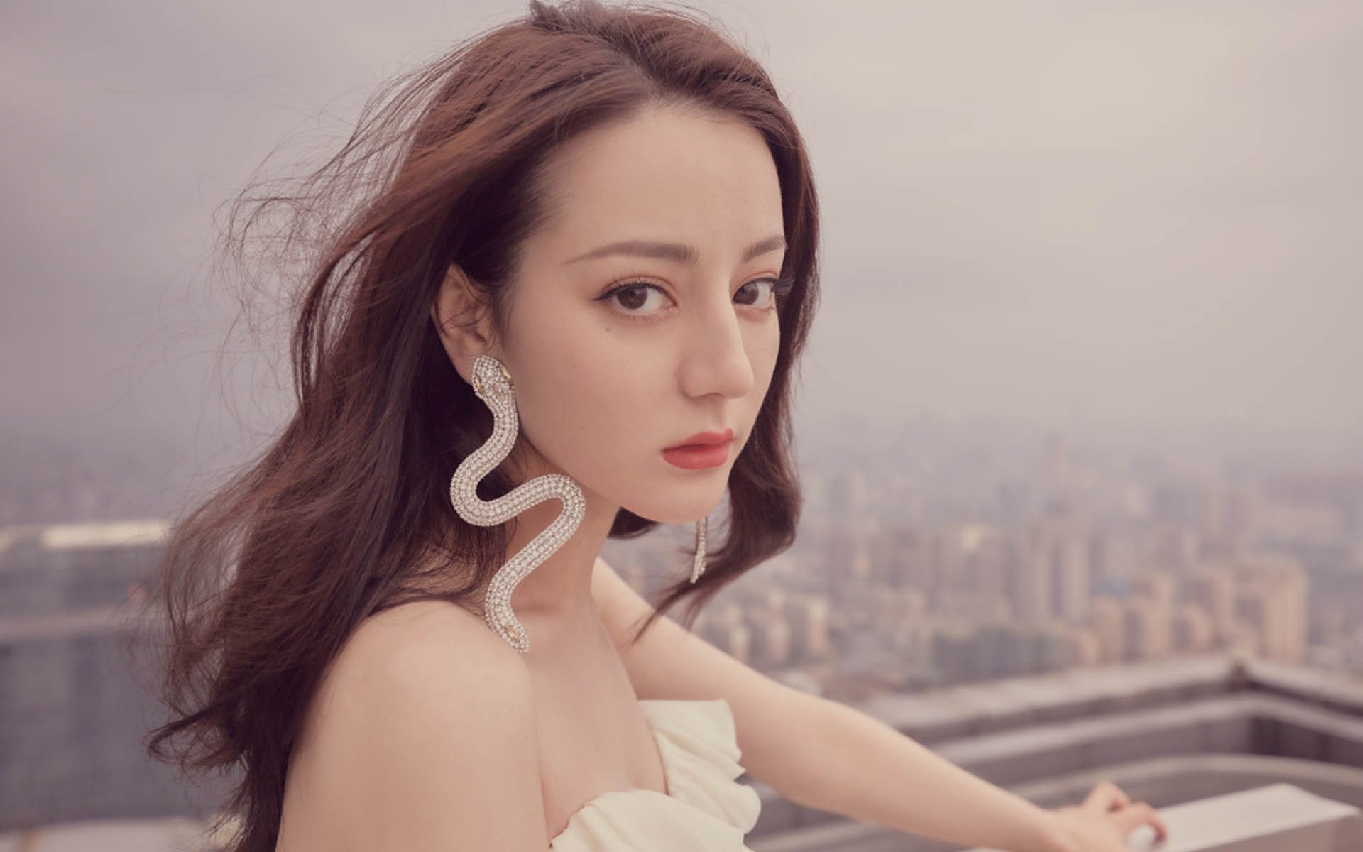 孤星闪耀华沙之夜，拉什福德定义2026世界杯E组生死战，加纳攻守转换撕裂波兰防线